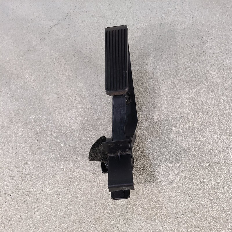 03-09 Mercedes CLK 500 AMG Gas Pedal Accelerator Pedal Aa7492