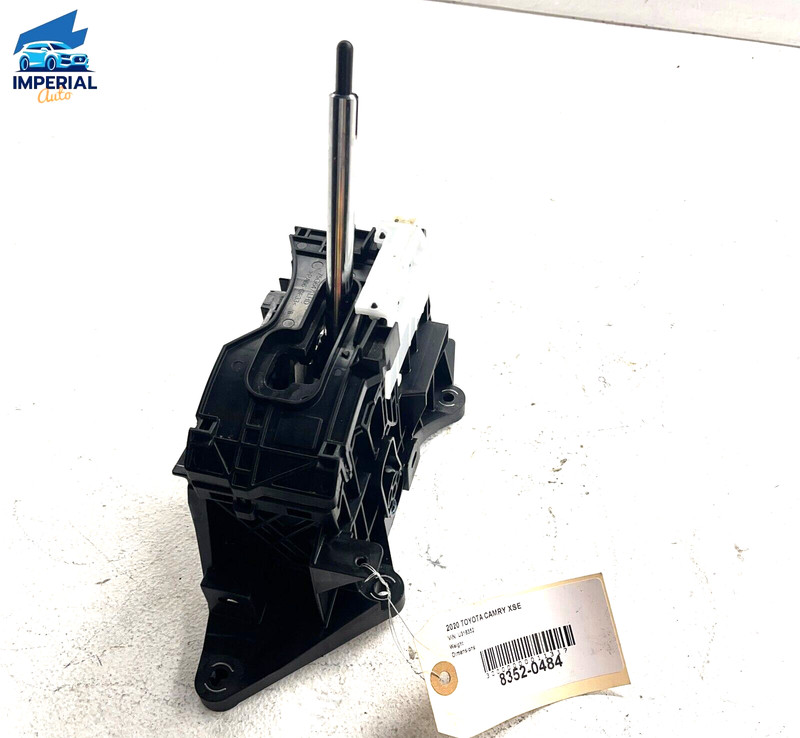 Toyota Camry XSE 2018-2023 Automatic Transmission Shift Lever Gear OEM 1PCS