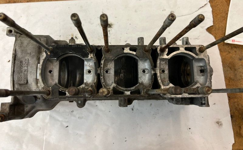 Polaris Indy RXL 650 EFI Snowmobile Crankcase 3084038 BUDGET PRICED