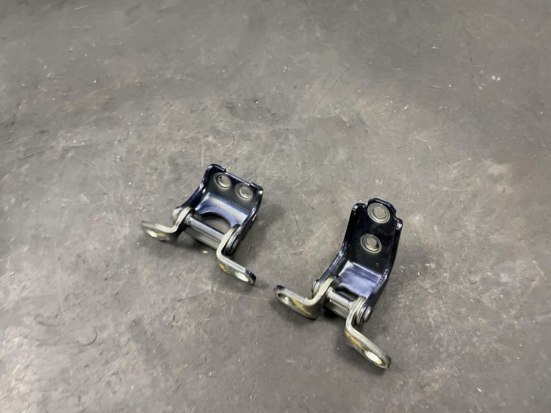 2PC Rear Left Door Upper & Lower Hinge 2018 Acura MDX 67950-TA5-A02ZZ 2017 -2020