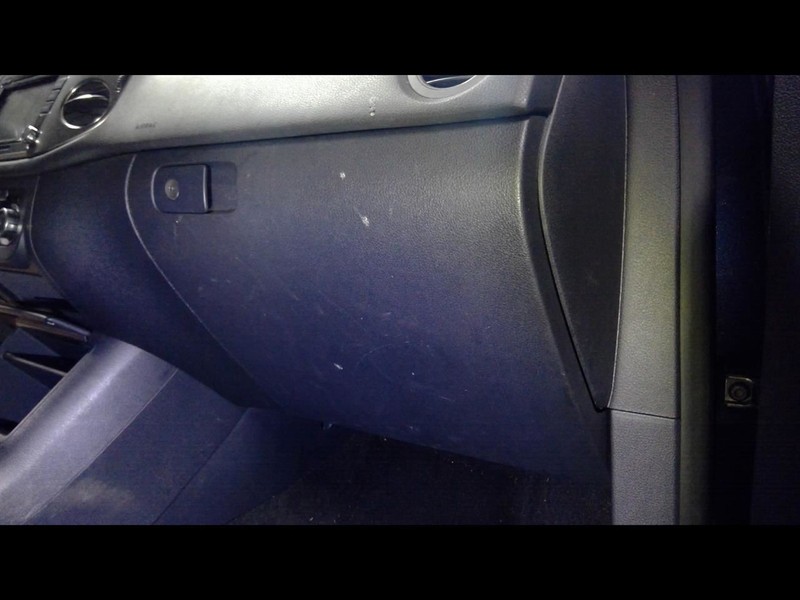 2009-2011 TIGUAN Glove Box 1644604