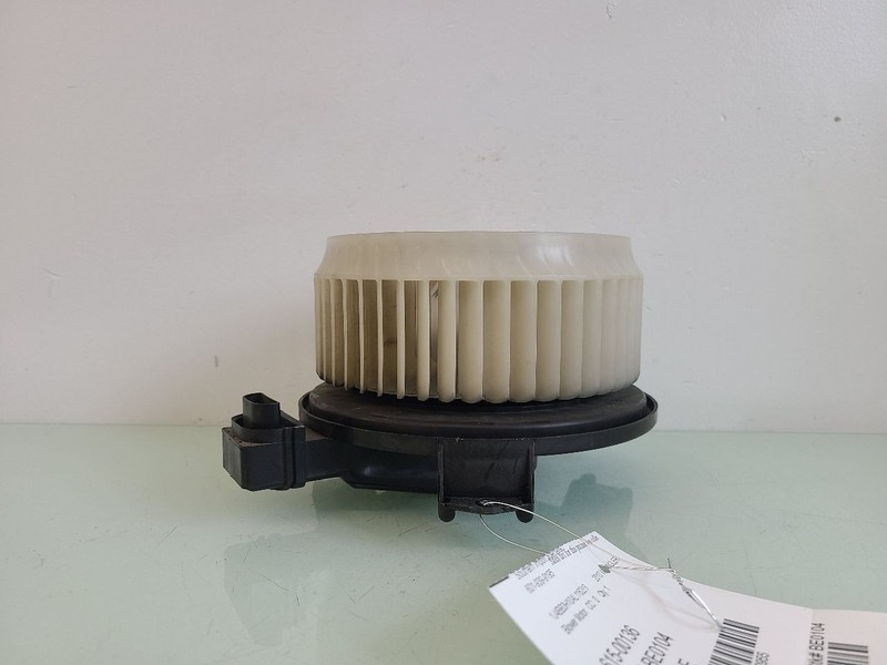 Blower Motor LHD Fits 07-10 WRANGLER 582955