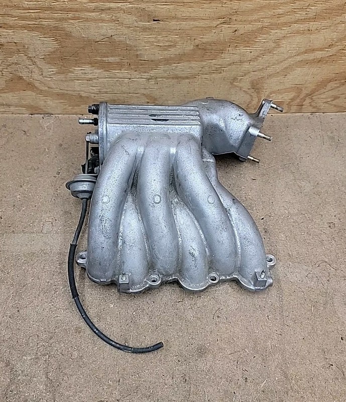 2001 2002 2003 2004 Toyota Avalon Intake Manifold 1MZFE Engine Lower 1044594 OEM