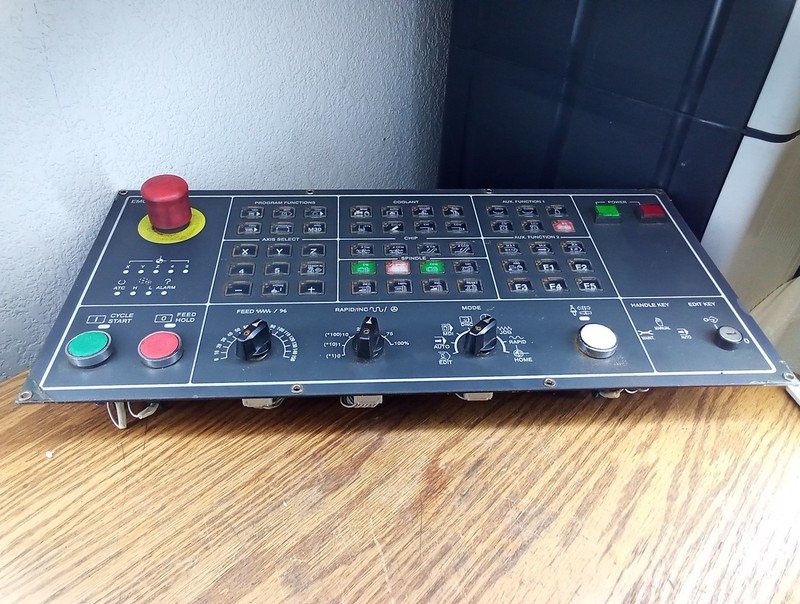 Fanuc CNC Operator Control Panel (Missing Keys)