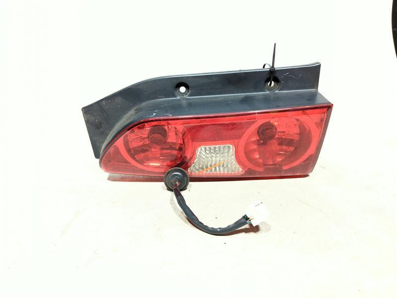 2006 Nissan Xterra Left Tail Light Assembly Grey OEM Used 522774 207K Miles
