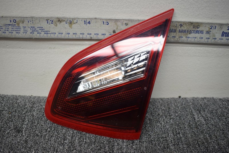 2017-2018 NISSAN ALTIMA TAIL LIGHT RIGHT SIDE FACTORY OEM