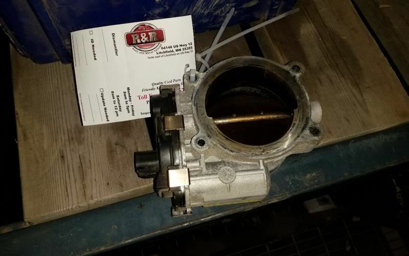 Throttle Body Throttle Valve Assembly 5.3L Fits 06-09 ENVOY 217233