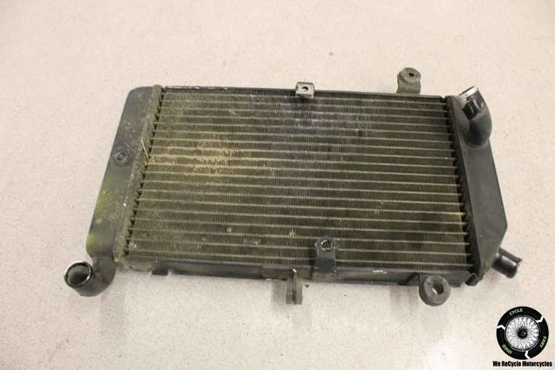 2002 Honda Silver Wing 600 FSC600 ENGINE RADIATOR MOTOR COOLER COOLING RADIATER