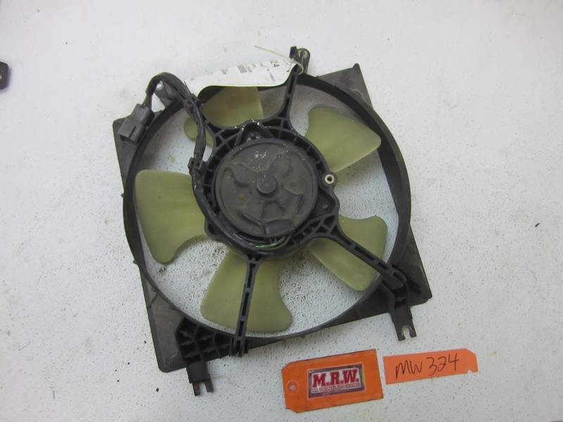 RADIATOR FAN MOTOR SHROUD 2.5L ENGINE DRIVER SIDE for AVENGER SEBRING CPE 98-00