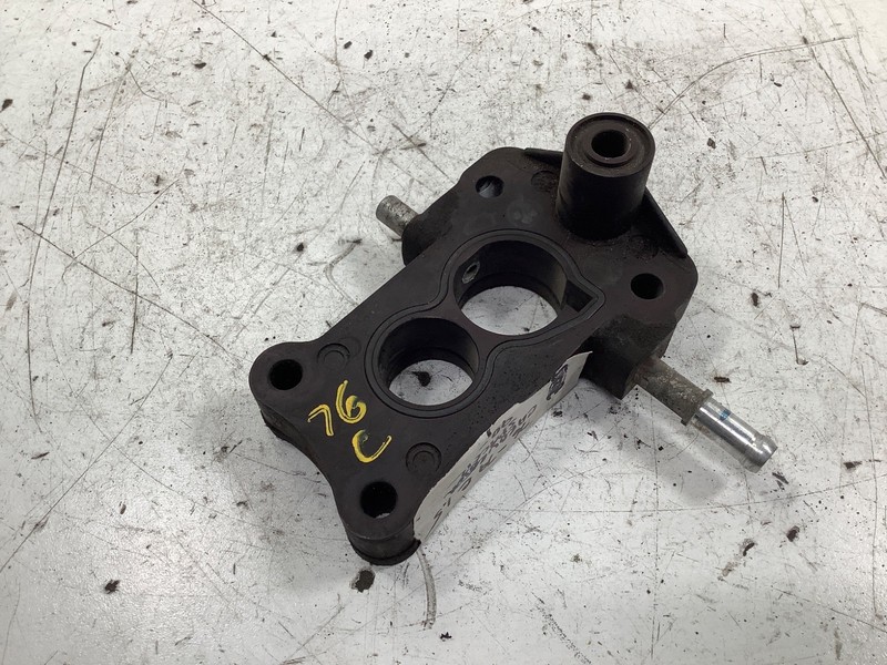 76-79 Honda Civic 1.5L Carburator Spacer OEM