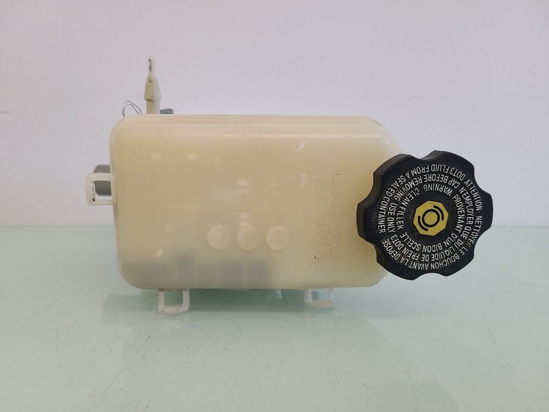 Brake Master Cylinder Fits 14-20 IMPALA 586672