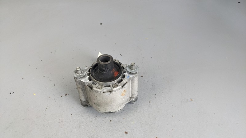 Body Right Mount Cushion Bracket 2020 Ford Expedition JL1Z-5D008-A 2018 - 2023
