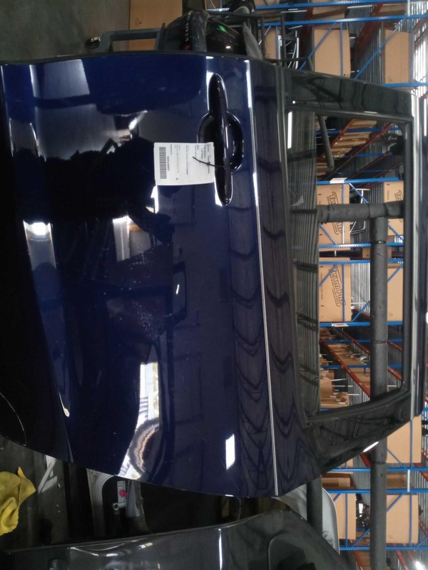 2018 Kia Sedona Left Door Blue OEM Used, Power Sliding, Scratches, 69k Miles