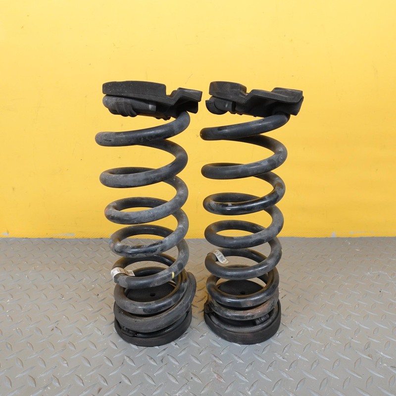 2017-2020 JAGUAR F-PACE Rear Left Right Side Coil Spring Oem Set Hk835534