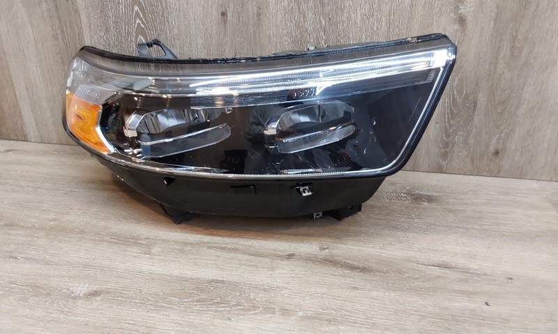 2021-23 FORD EXPLORER RH HEADLIGHT ASSY OEM PART#MB5B-13W029-BF