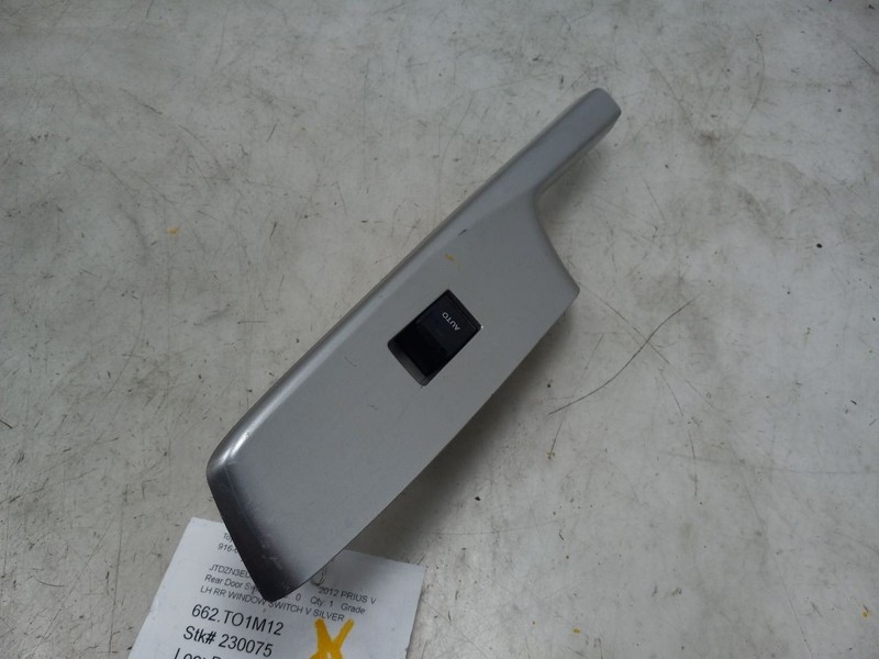 12 TOYOTA PRIUS V REAR DRIVER LEFT WINDOW SWITCH