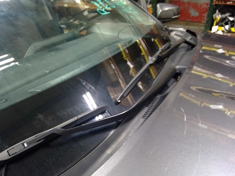 HIGHLANDER 2020-2025 Wiper Arm               1780643