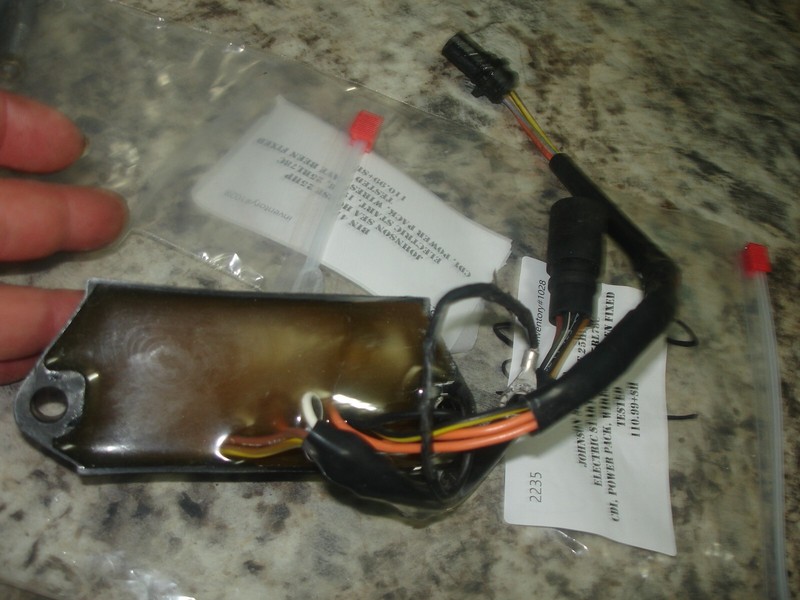 1978 Johnson sea horse 25hpCDI power pack boat motor part Bin 410
