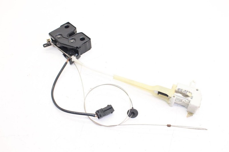 06-08 Porsche CAYMAN 2.7L Rear Hatch Lock Actuator 98751205300