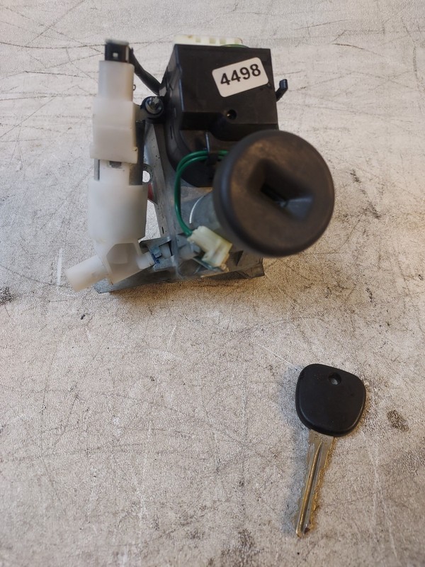 2005-2014 Buick LacrossE Ignition switch cylinder lockAssembly KEY Oem