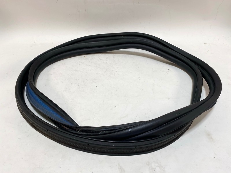 12-18 FORD FOCUS SEDAN REAR TRUNK DECK LID DOOR WEATHERSTRIP SEAL COVER OEM