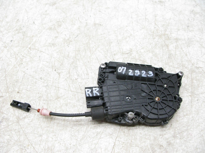 11-16 BMW F10 528i 535i 550i DOOR LATCH LOCK ACTUATOR MOTOR REAR RIGHT 072523
