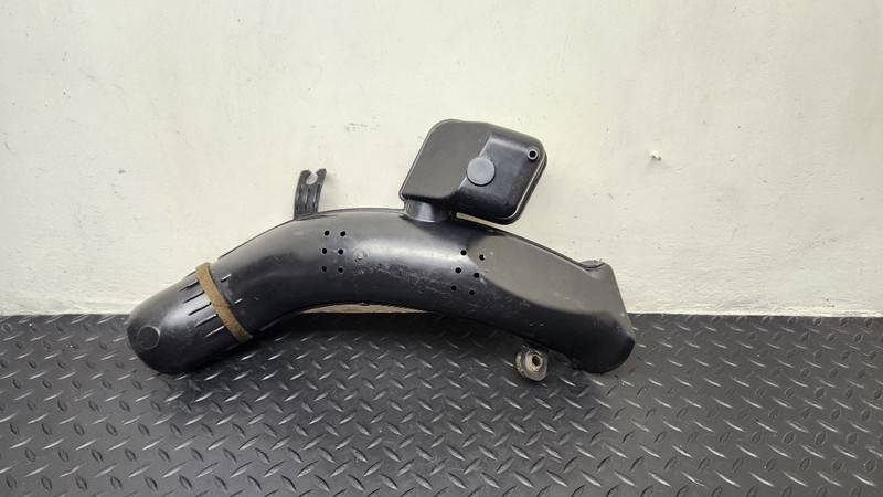 11-16 Chrysler Town & Country Fresh Air Inlet Duct OEM 4861736AB