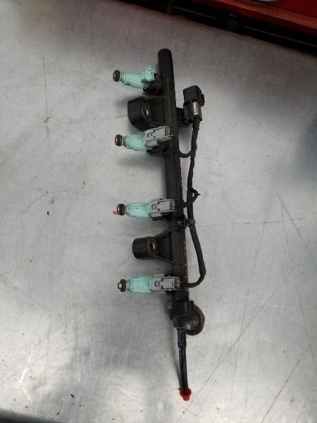 Fuel Injection Parts Fuel Injector 2.0L Station Wgn Fits 08-12 ELANTRA 190943