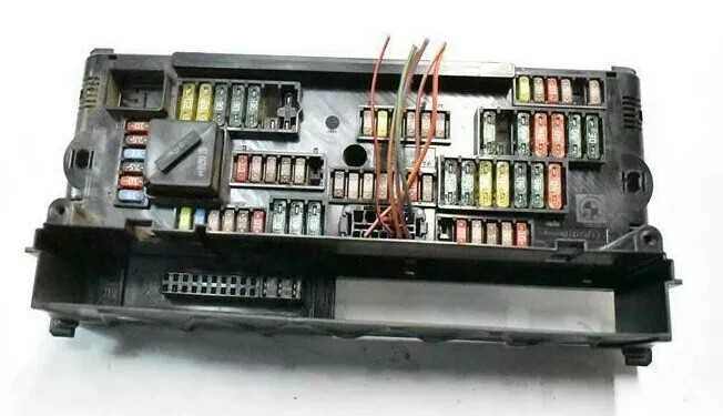 2010 BMW 750i Power Distribution Relay Fuse Box Junction 1703344 OEM