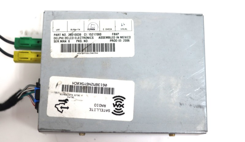 04-09 Cadillac XLR Corvette Sirius XM Radio Receiver 28045272 + Wires OEM