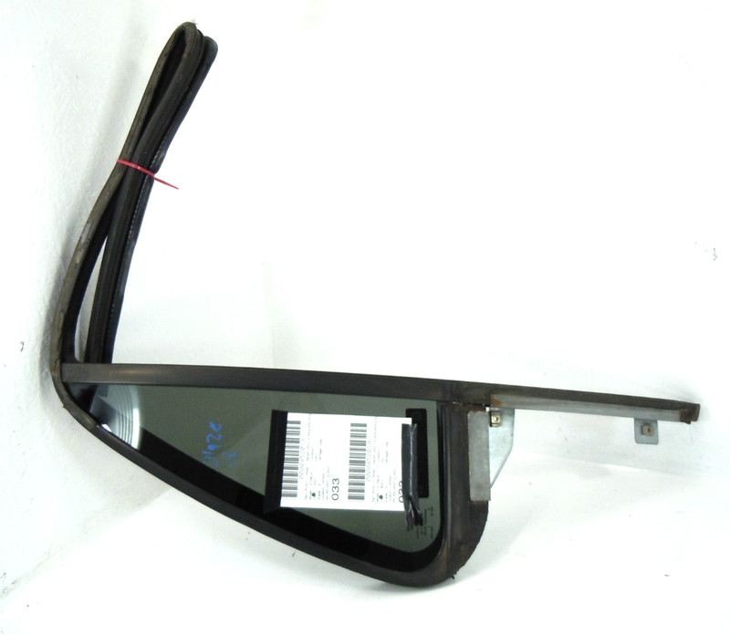 1995-2005 Chevrolet S10 Blazer Rear Door Window Vent Glass Passenger Right OEM