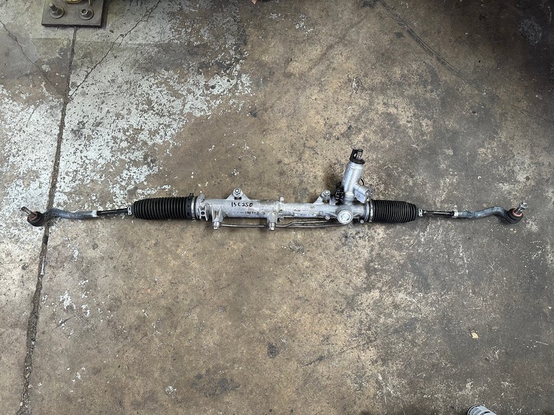 08-14 Mercedes C-class W204 RWD POWER STEERING RACK & PINION OEM
