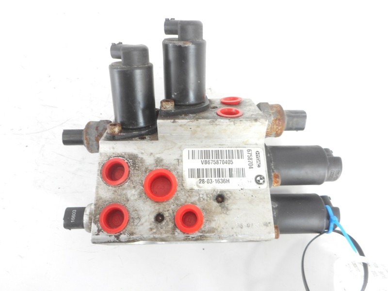 03 BMW 745Li Hydraulic Dynamic Drive Brake Pump Valve Block OEM