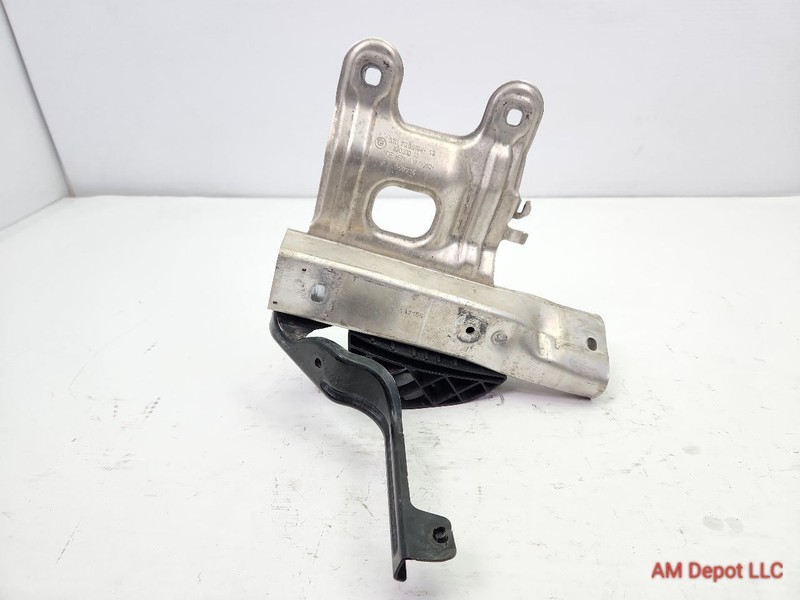 2015 BMW 320i 328i 335i 340i 330i F30 F31 Front Right Lower Deformation Element