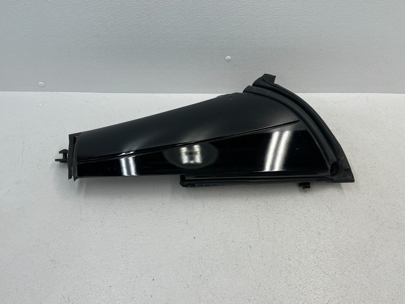 2012-2016 Mercedes SLK250 Rear Right Exterior C Pillar Molding Trim 1495 OEM