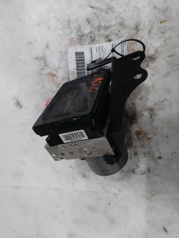 2020 KIA Sportage ABS Pump & Motor Assembly OEM 58920D9550 62K Miles Blue