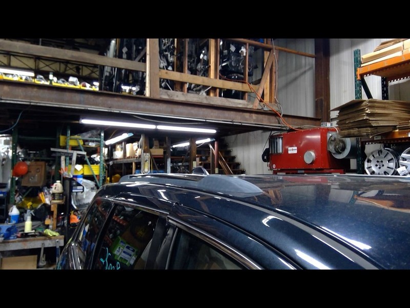 2011-2018 GRAND CHEROKEE Right Luggage Rack 1547940