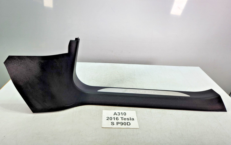 ✅ 12-20 OEM Tesla S Front Right Passenger Sill Plate Trim Cover Panel NOTE*
