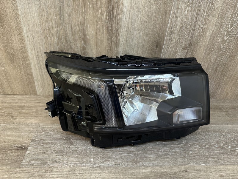 2022-24 NISSAN FRONTIER RH PASSENGER SIDEHEADLIGHT ASSY OEM