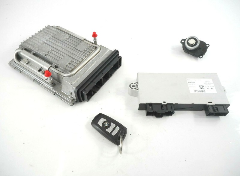 10-12 BMW 550i GT 4.4L Twin Turbo Engine Module Key Fob Immobilizer Set OEM