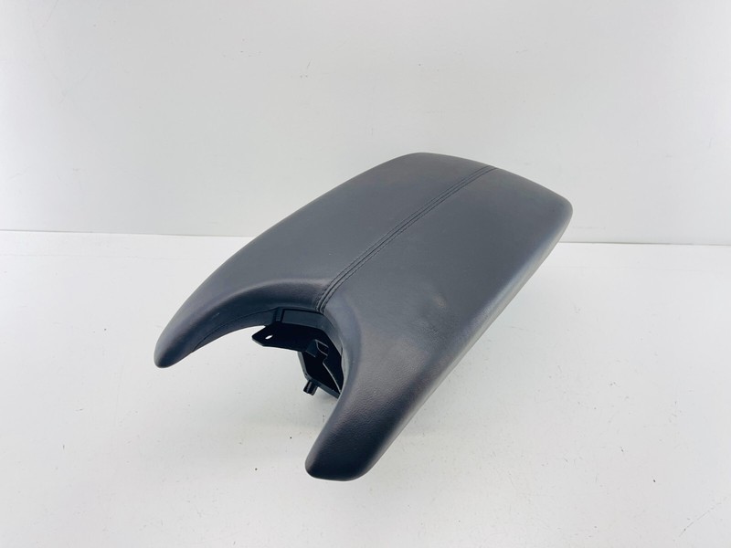 13-18 Cadillac ATS Center Console Compartment Black Leather 1467808X-01-P5 OEM
