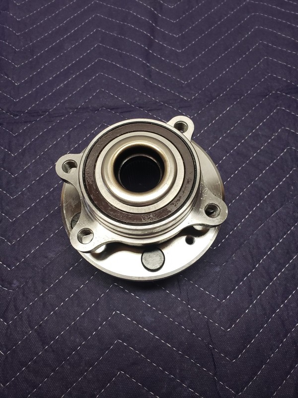 Rear Wheel Bearing & Hub Assembly for Ford Taurus Flex Edge Lincoln MKS MKT MKX