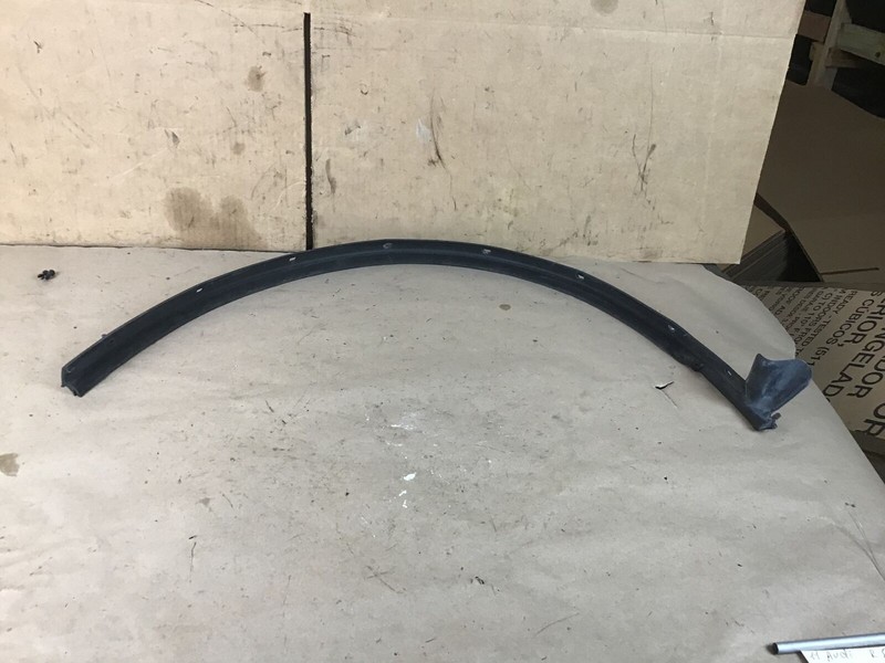 Audi R8 2011 Right Passenger Door Weather Strip Belt Seal Window 08-12 :O