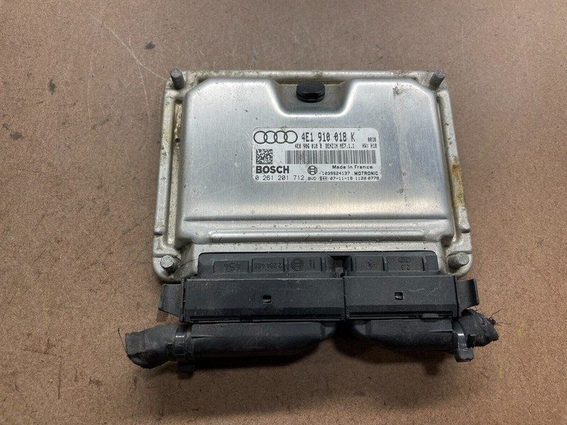 Volkswagen Audi PCM ECM ECU 4E1910018K H4076