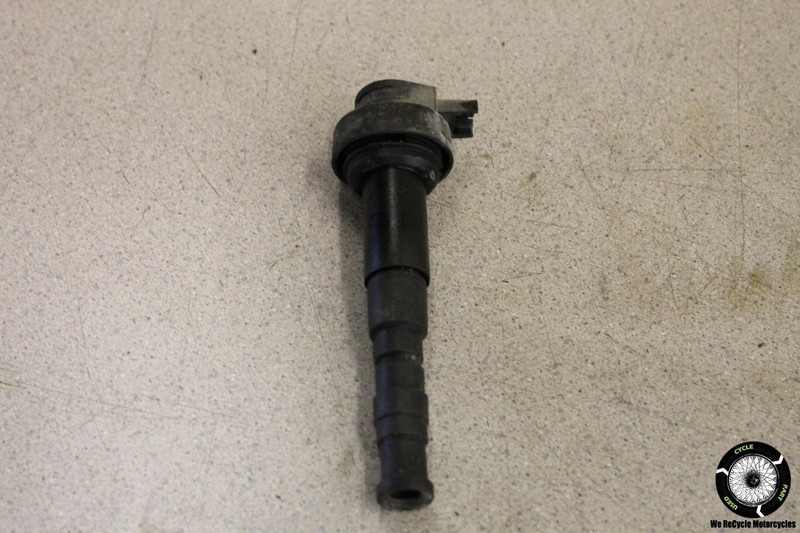 2013 BMW K1300S ABS IGNITION COIL SPARK PLUG CAP K 1300 S 13