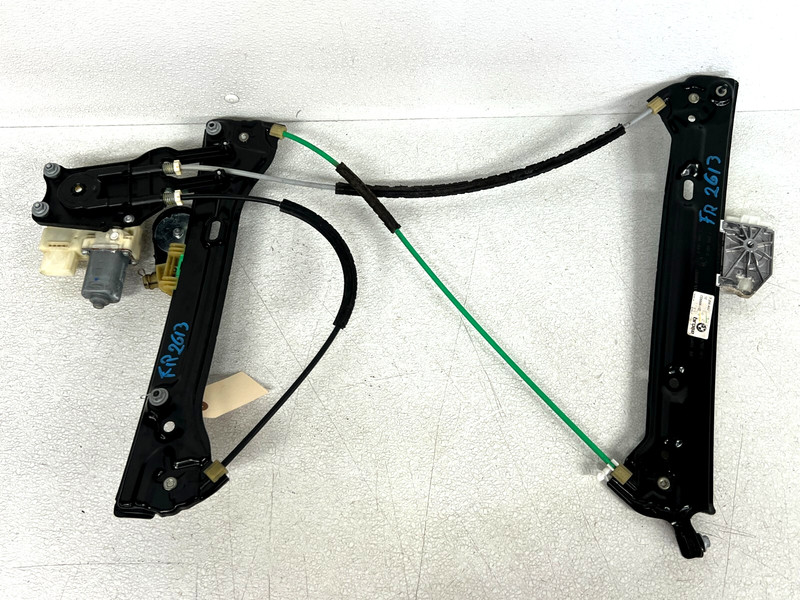 ⭐2014-2024 MINI COOPER FRONT RIGHT SIDE WINDOW REGULATOR WHITH MOTOR OEM LOT2613