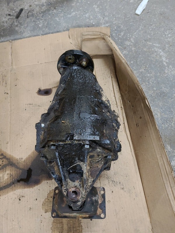 1968 MERCEDES-BENZ REAR DIFFERENTIALW115 220 D/8115.110 Ratio 3.92