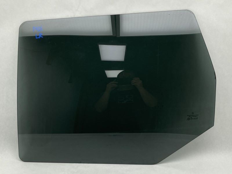 Left Rear Door Window Glass 2005-2010 Jeep Grand Cherokee 82626 **NO SHIPPING***