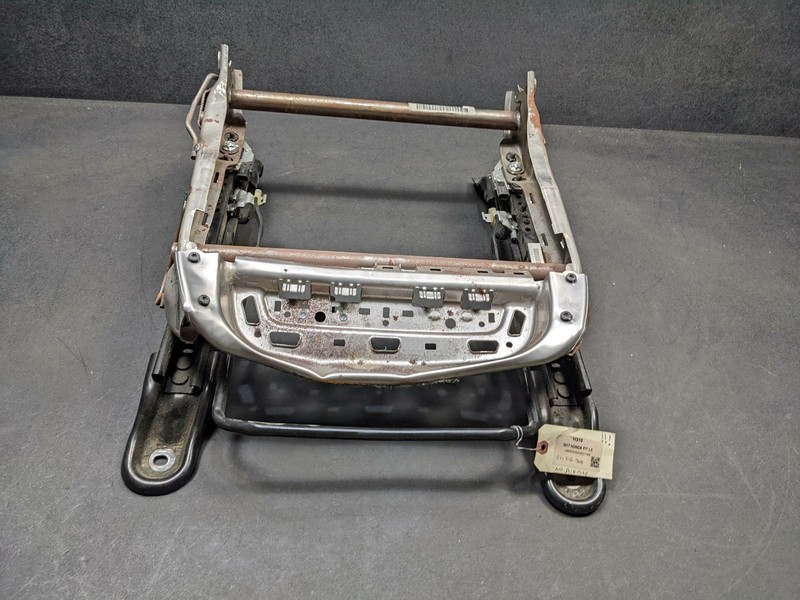Front Right Seat Track Frame 2017 Honda FIT 81136-T5R-A01 2015 2016