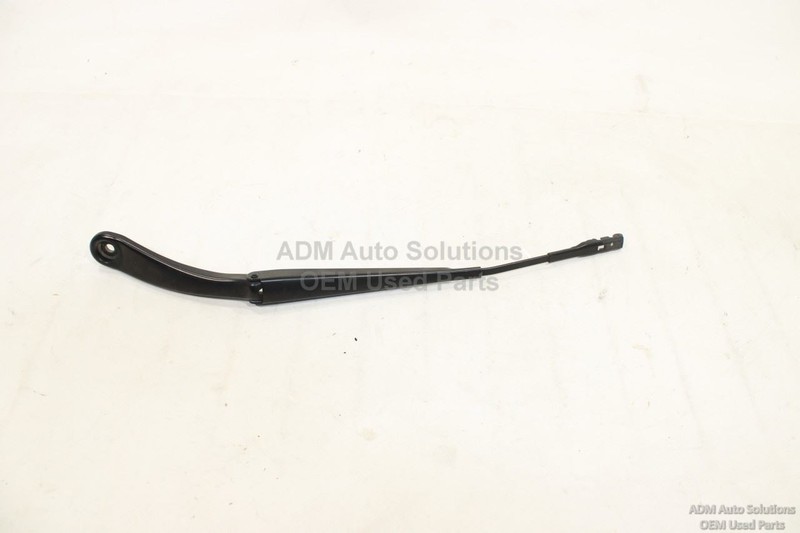 2014-2019 MERCEDES CLA250 C117 WIPER ARM LEFT SIDE OEM A1768203400